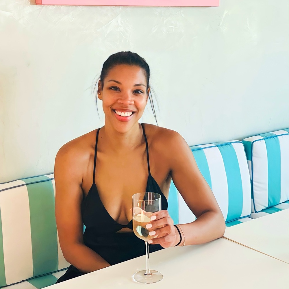 Meet your Posher, Ashley